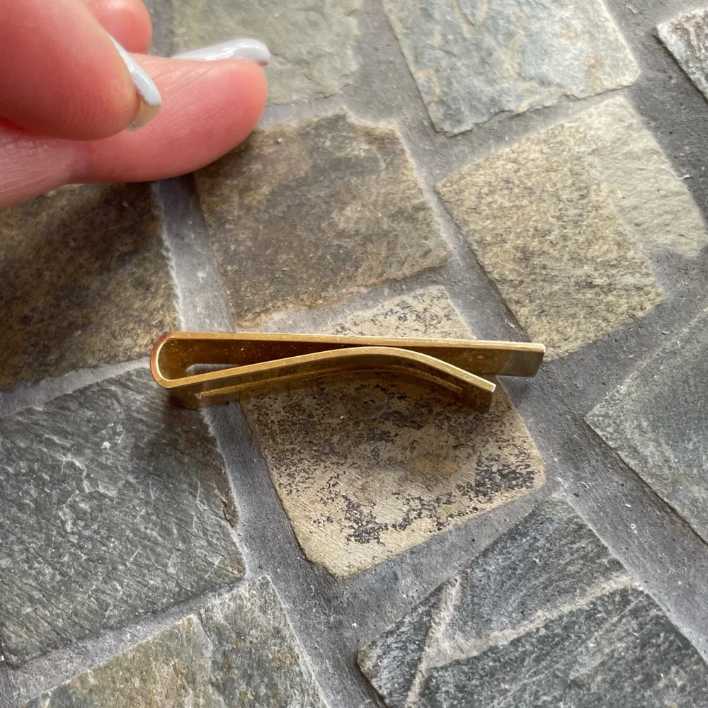 Gold Tone Ruby Tie Clip